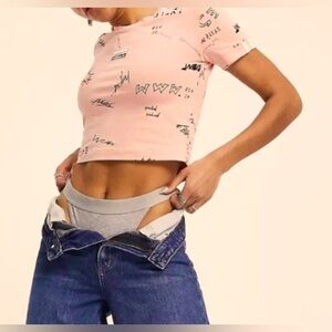 - Adidas Originals Ryv Printed Fitted T-Shirt - juniors small🎁